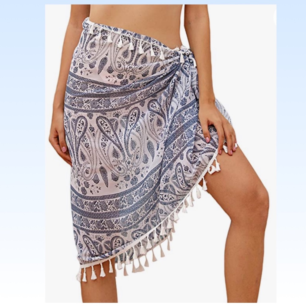 Semi-Sheer Short Skirt Cover-Up in Blue Print⛱